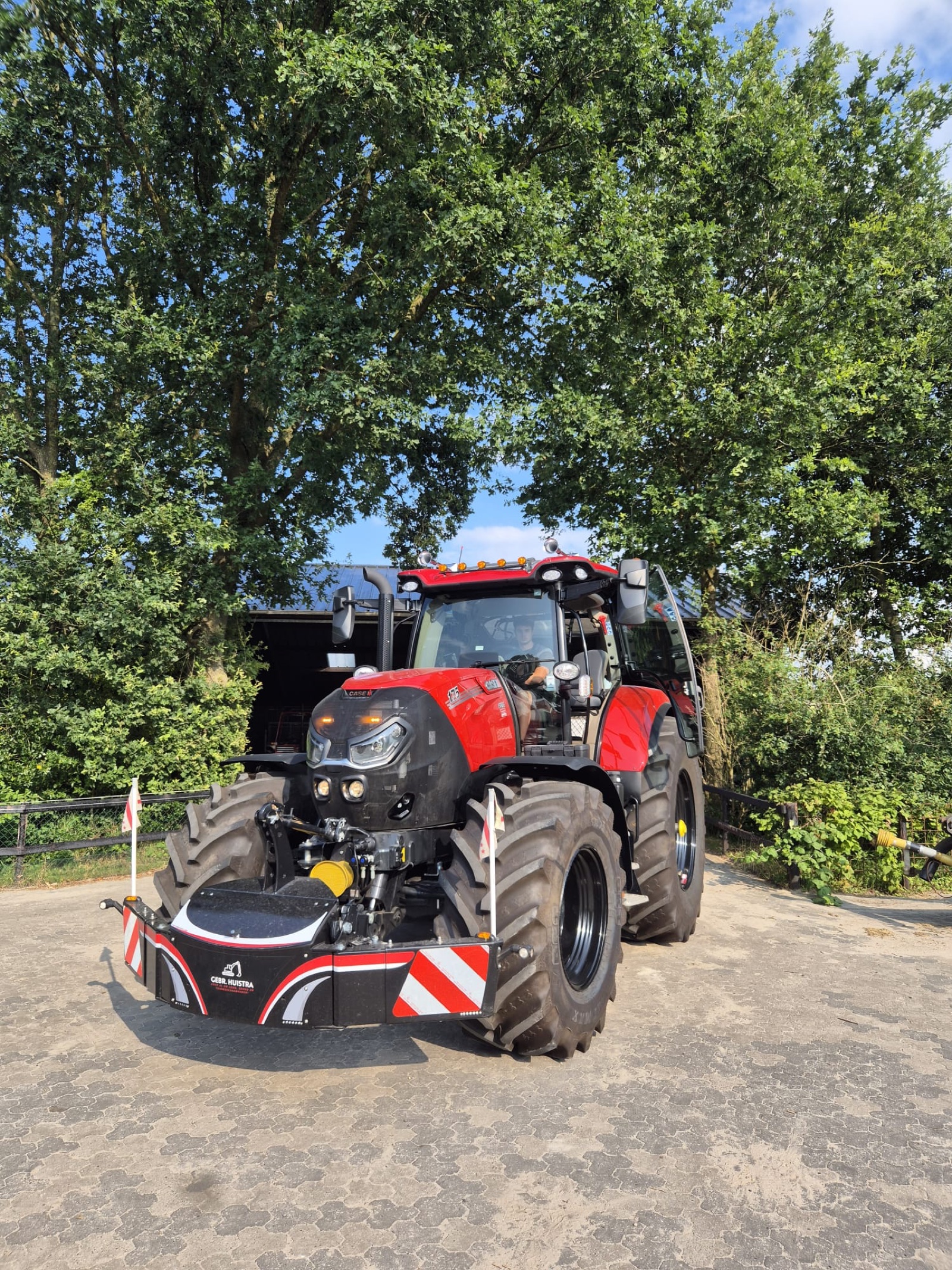 Case IH Magnum 175 met frontgewicht
